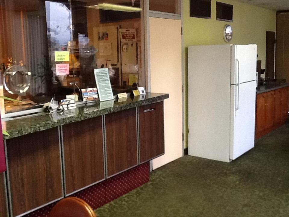 Regency Inn And Suites Baldwin Park Exterior foto